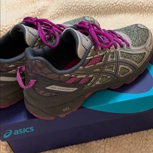 ASICS Gel-Venture 6